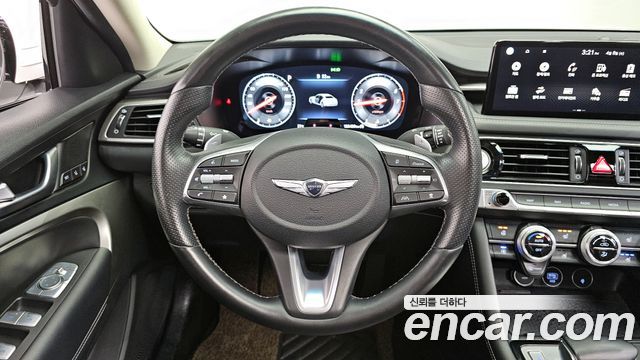 Genesis G70 Gasoline 2.0T 2WD 2022 — фото 14