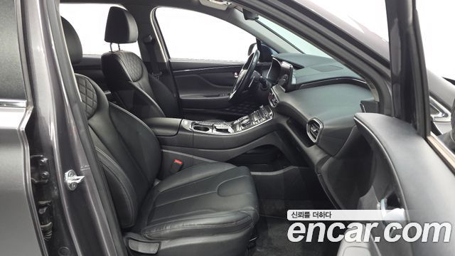 Hyundai Santa Fe Gasoline 2.5T 2WD Exclusive 2022 — фото 10
