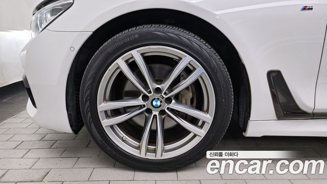 BMW 7 Series (G11) 740d xDrive M Sport 2018 — фото 5