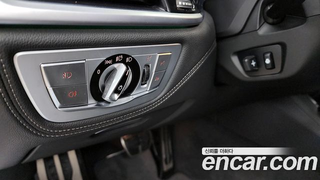 BMW 7 Series (G11) 740d xDrive M Sport 2018 — фото 16