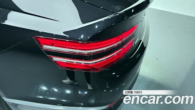 Genesis G80 (RG3) Gasoline 3.5 Turbo AWD 2024 — фото 29