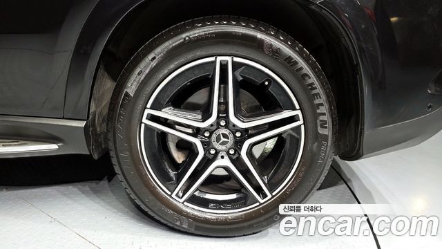 Mercedes-Benz GLE-Class (W167) GLE400d 4MATIC Coupe 2021 — фото 21
