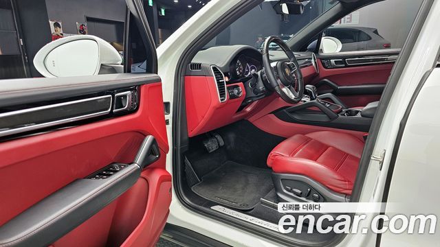 Porsche Cayenne (PO536) 3.0 E-HYBRID PLATINUM EDITION 2023 — фото 10