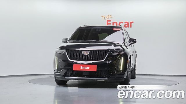 Cadillac XT6 3.6 Sport 2021 — фото 3