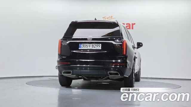 Cadillac XT6 3.6 Sport 2021 — фото 4