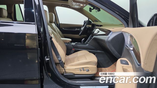 Cadillac XT6 3.6 Sport 2021 — фото 15