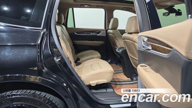 Cadillac XT6 3.6 Sport 2021 — фото 16