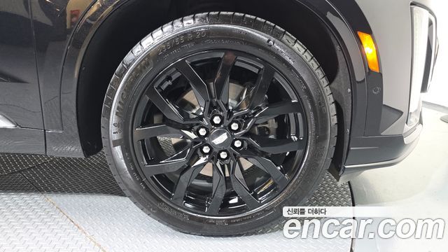 Cadillac XT6 3.6 Sport 2021 — фото 27