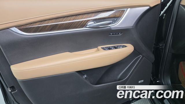 Cadillac XT6 3.6 Sport 2021 — фото 30