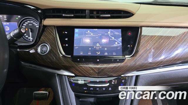 Cadillac XT6 3.6 Sport 2021 — фото 40