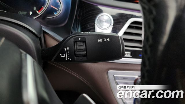 BMW 7 Series (G11) 740d xDrive M Sport 2016 — фото 15