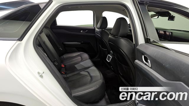 Kia K5 (III) 2.0 Prestige 2021 — фото 12