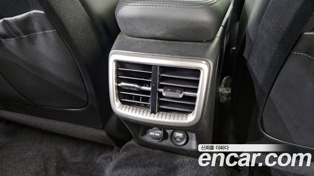 Kia K5 (III) 2.0 Prestige 2021 — фото 19