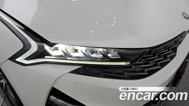 Kia K5 (III) 2.0 Prestige 2021 — фото 22