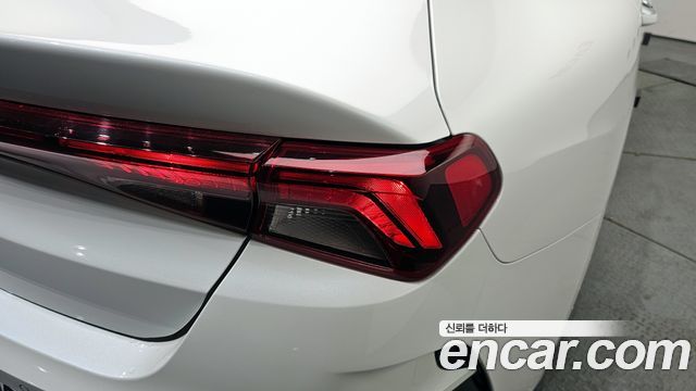 Kia K5 (III) 2.0 Prestige 2021 — фото 23