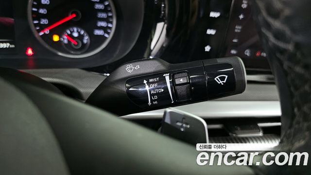 Kia K5 (III) 2.0 Prestige 2021 — фото 28