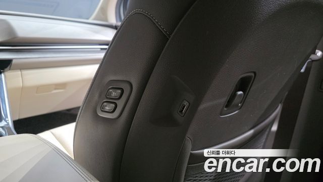 Kia Carnival (IV) Diesel 9-Seater Signature 2021 — фото 38