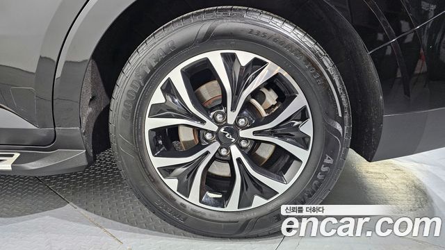 Kia Carnival (IV) Gasoline 9-Seater Noblesse 2023 — фото 27