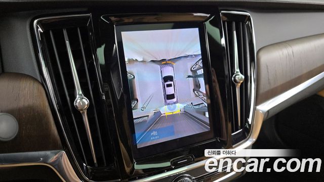 Volvo S90 B6 AWD Ultimate Bright 2023 — фото 15