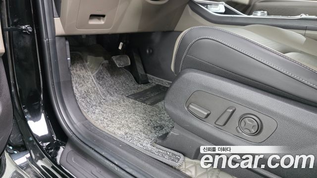 Kia Carnival (IV) Diesel 9-Seater Gravity 2025 — фото 28