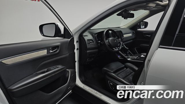 Renault Korea QM6 2.0 GDe PREMIERE 2WD 2021 — фото 10