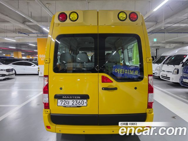Renault Korea Master School Bus 20-Seater 2020 — фото 4