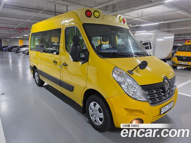 Renault Korea Master School Bus 20-Seater 2020 — фото 5