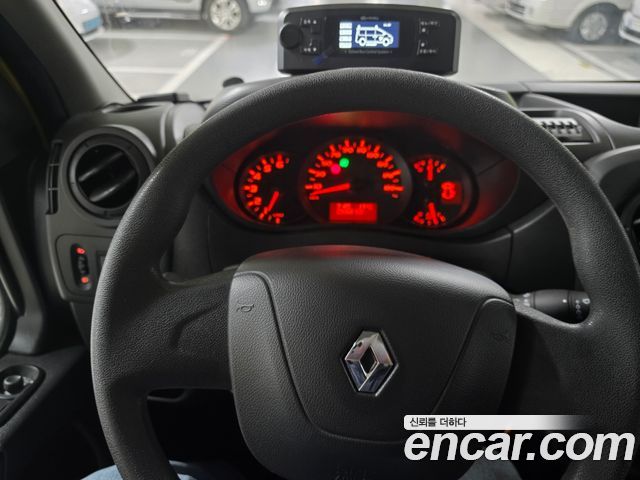 Renault Korea Master School Bus 20-Seater 2020 — фото 13