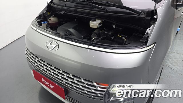 Hyundai Staria Cargo 5-Seater Modern 2022 — фото 6