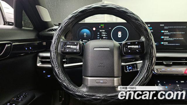 Hyundai Grandeur (GN7) 3.5 LPG 2WD (Taxi) Deluxe 2023 — фото 13