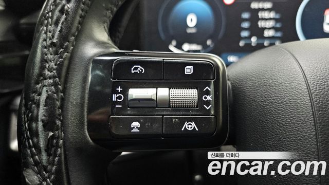Hyundai Grandeur (GN7) 3.5 LPG 2WD (Taxi) Deluxe 2023 — фото 18