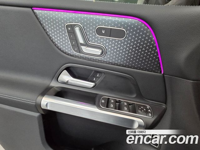 Mercedes-Benz EQB (X243) EQB300 4MATIC Progressive 2026 — фото 20