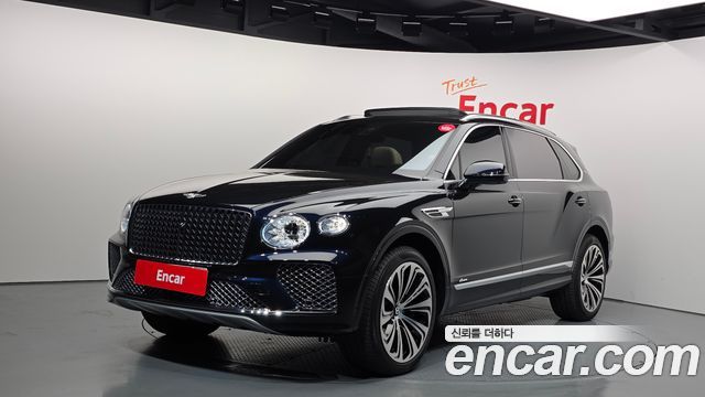Bentley Bentayga 4.0 V8 EWB Azure