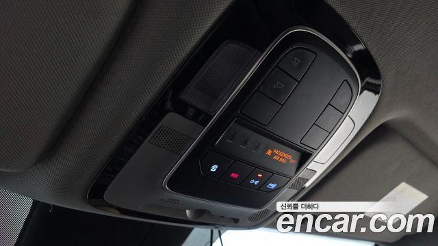 Hyundai Santa Fe Diesel 2.2 2WD Premium Choice 2021 — фото 16