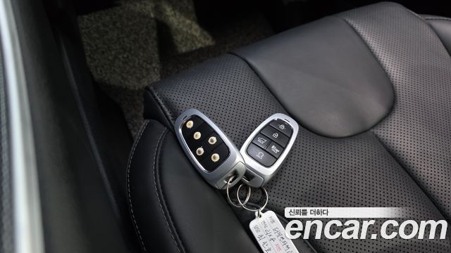 Hyundai Santa Fe Diesel 2.2 2WD Premium Choice 2021 — фото 17