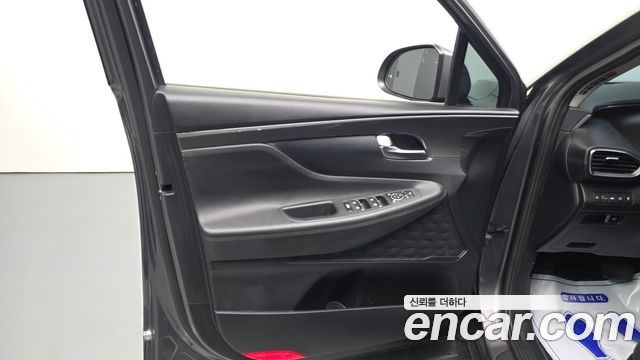 Hyundai Santa Fe Diesel 2.2 2WD Premium Choice 2021 — фото 24