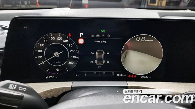 Kia K8 2.5 Gasoline 2WD Noblesse 2023 — фото 8