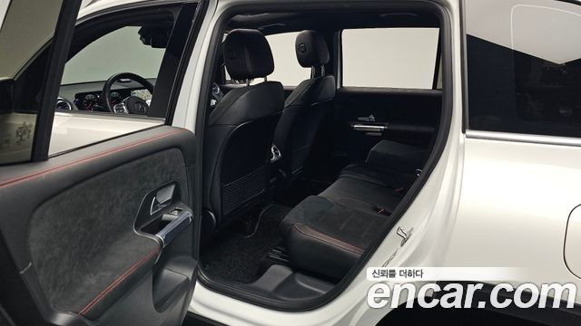 Mercedes-Benz GLB-Class (X247) GLB250 4MATIC 2023 — фото 11