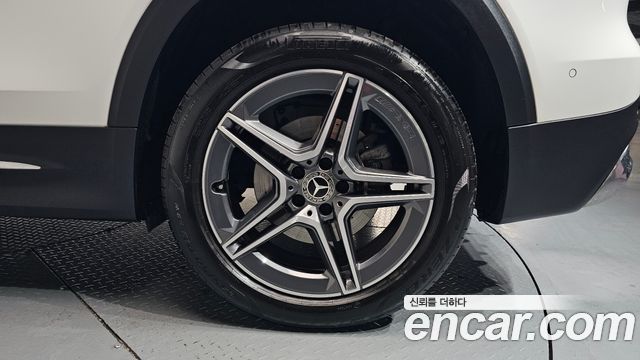 Mercedes-Benz GLB-Class (X247) GLB250 4MATIC 2023 — фото 21