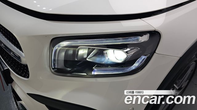 Mercedes-Benz GLB-Class (X247) GLB250 4MATIC 2023 — фото 22