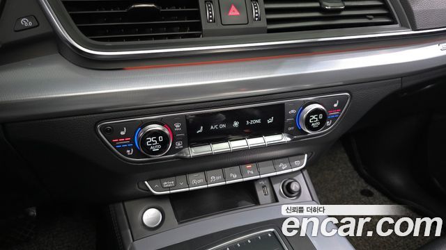 Audi Q5 (FY) 50 TDI Quattro Premium 2020 — фото 17