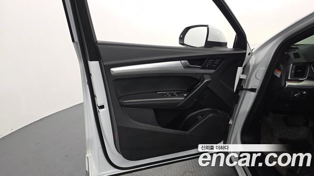 Audi Q5 (FY) 50 TDI Quattro Premium 2020 — фото 24