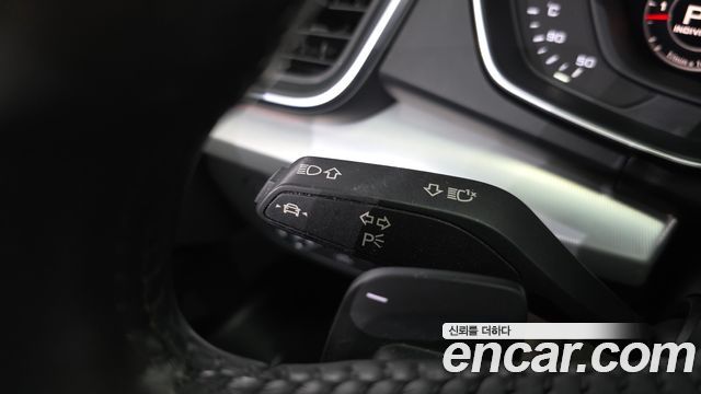 Audi Q5 (FY) 50 TDI Quattro Premium 2020 — фото 38