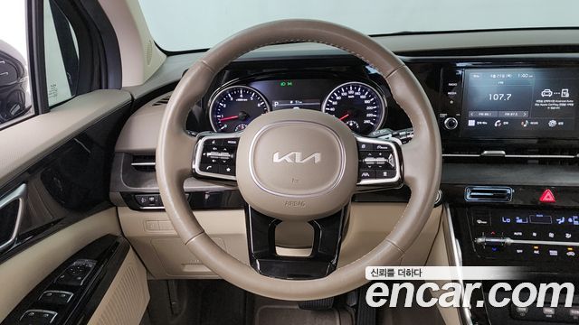 Kia Carnival (IV) Gasoline 9-Seater Noblesse 2023 — фото 13