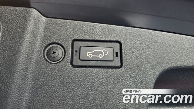 KG Mobility (SsangYong) Torres Gasoline 1.5 2WD T7 2023 — фото 24
