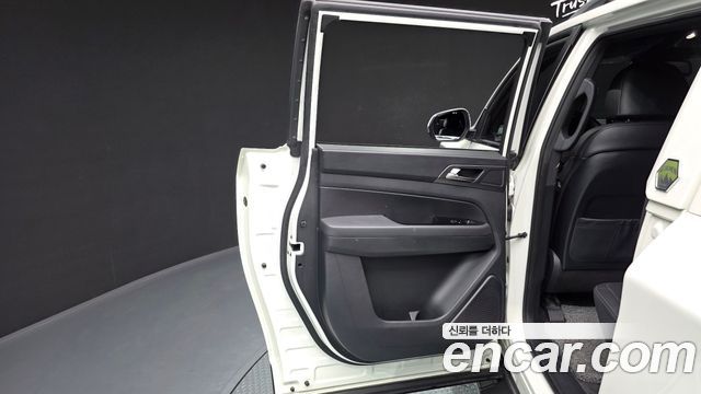 KG Mobility (SsangYong) Rexton Sports Khan Diesel 2.2 4WD Culman Prestige 2024 — фото 25