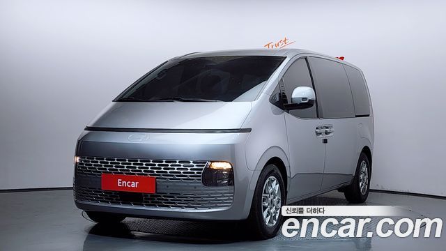Hyundai Staria 4WD Tourer 9-Seater Modern 2025 — фото 1