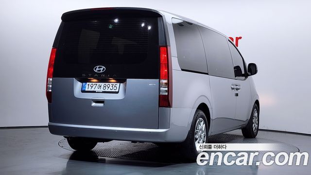 Hyundai Staria 4WD Tourer 9-Seater Modern 2025 — фото 2