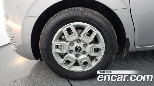 Hyundai Staria 4WD Tourer 9-Seater Modern 2025 — фото 5