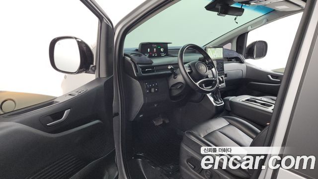 Hyundai Staria 4WD Tourer 9-Seater Modern 2025 — фото 10
